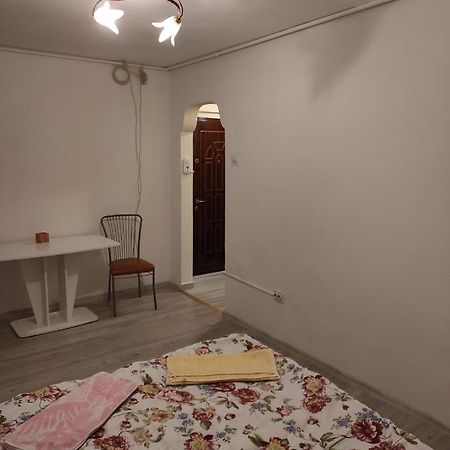 Apartmán Garsoniera Turda Exteriér fotografie